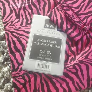 Pillowcase set  20x30  pink black